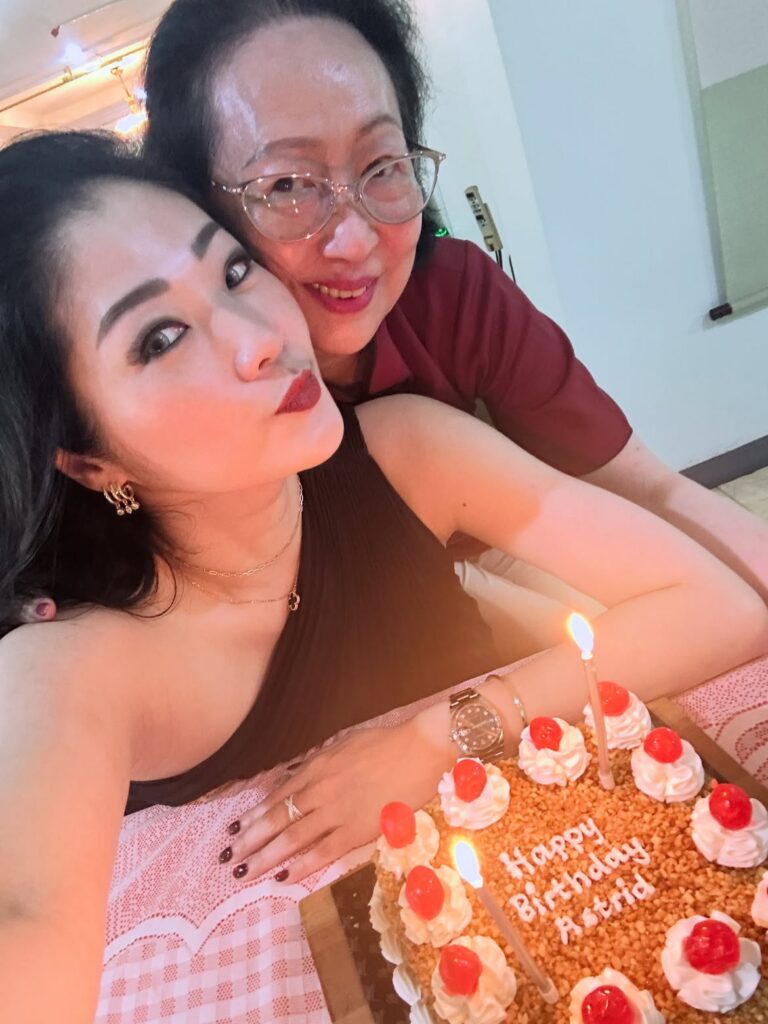 My Level 48 Era birthday morning with family♥️ to be honest, the one who should be celebrated on my birthday is